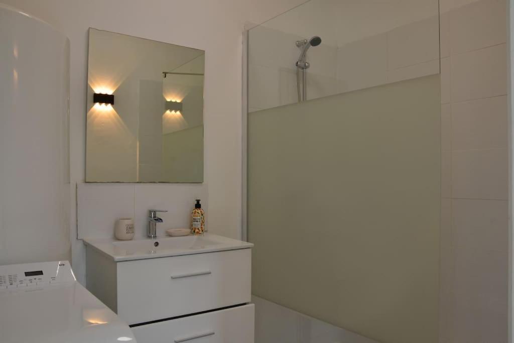 Gite De La Gare - Avec Parking Apartment Hesdigneul-les-Boulogne Luaran gambar